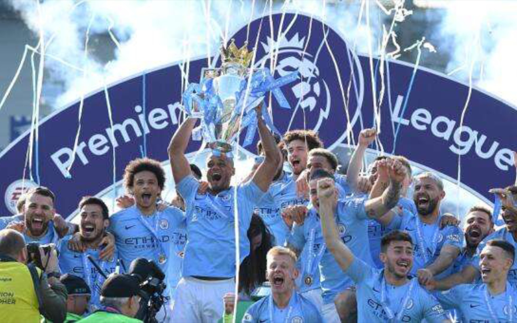 的转会费加 的转会费加